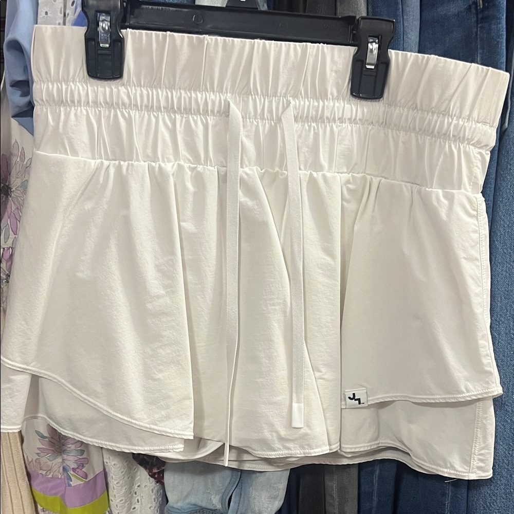 JoyLab white Skirt with Elastic Waist